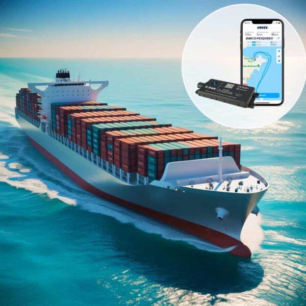 embarcacion en el mar con contenedores gps para barcos satel peru